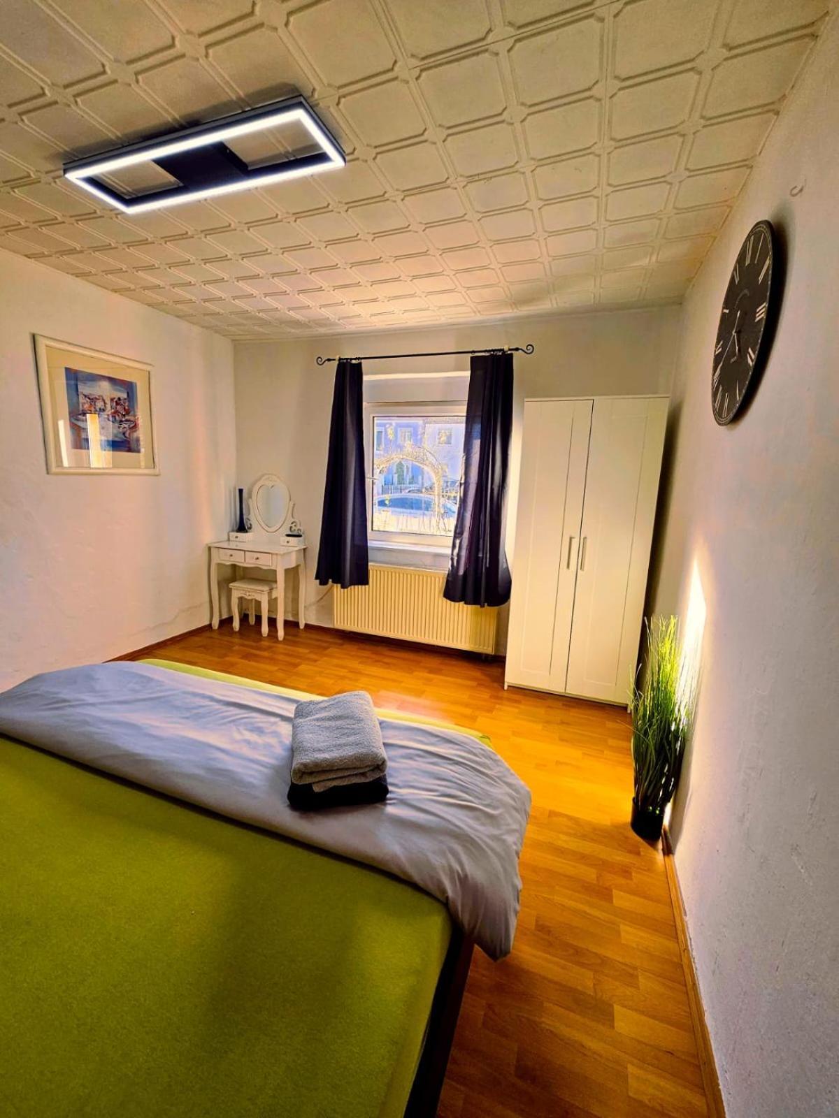 B&R Ferienhaus In Der Naehe Des Flughafens Nuremberg ภายนอก รูปภาพ
