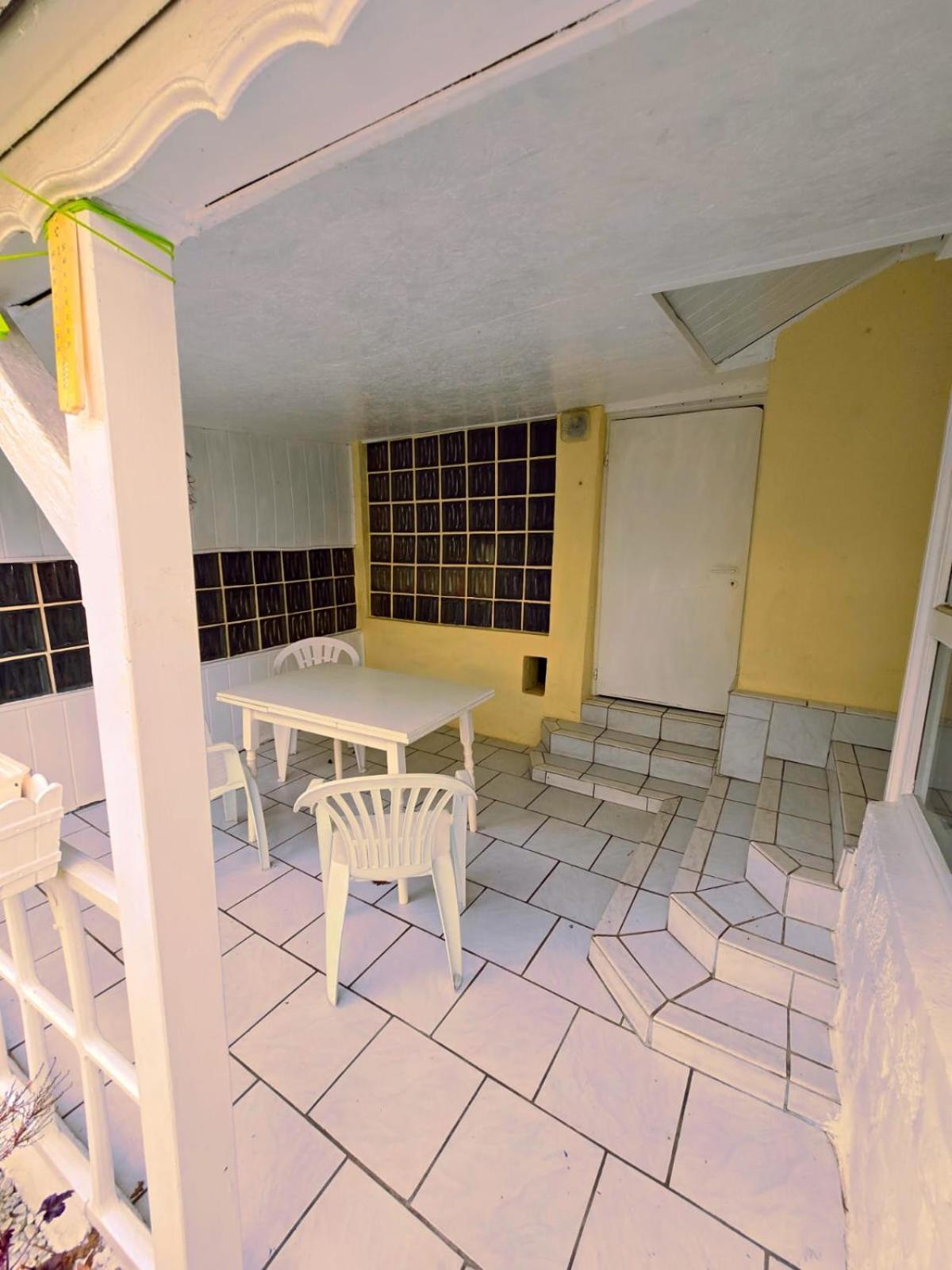 B&R Ferienhaus In Der Naehe Des Flughafens Nuremberg ภายนอก รูปภาพ