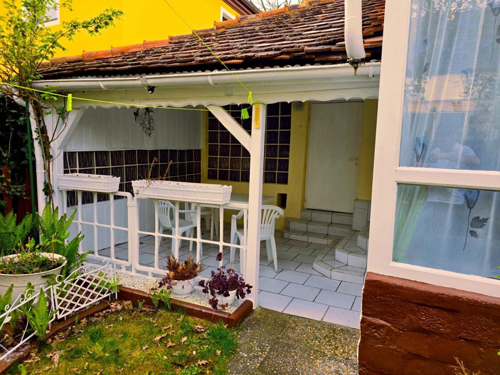 B&R Ferienhaus In Der Naehe Des Flughafens Nuremberg ภายนอก รูปภาพ